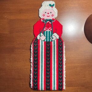 Vintage Betts Mrs. Claus Crochet Bathroom Christmas TP Holder